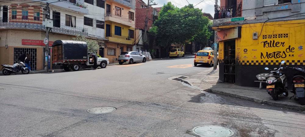 En esta esquina del barrio Gerona fue asesinado Ómar Daniel Heredia Uribe. /FOTO: ANDRÉS GARCÍA HERNÁNDEZ