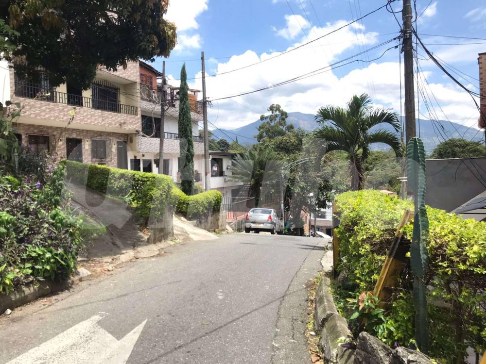 En este sector del barrio Belalcázar ocurrieron los hechos. <b><span class=mln_small-caps_mln>/FOTO: LAURA ROSA JIMÉNEZ VALENCIA</span></b>