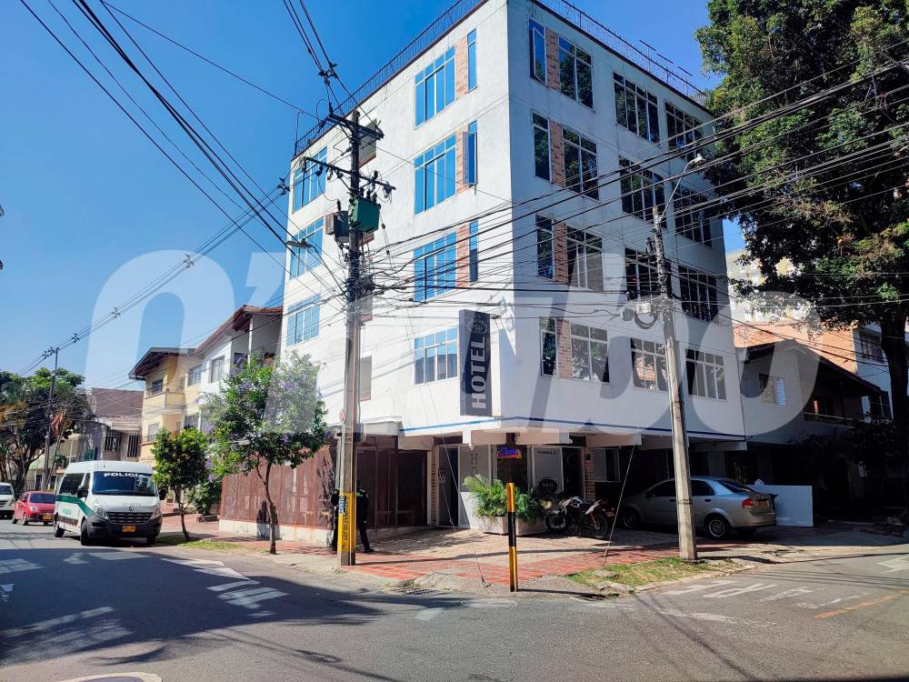 En esta esquina, a las afueras de este hotel, ocurrió el homicidio de Sánchez Polanco el pasado 23 de enero. /FOTO: ANDRÉS GARCÍA HERNÁNDEZ