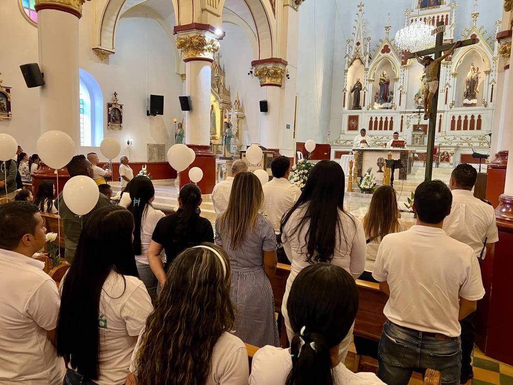 Eucaristía en Buriticá. FOTO: MANUEL SALDARRIAGA
