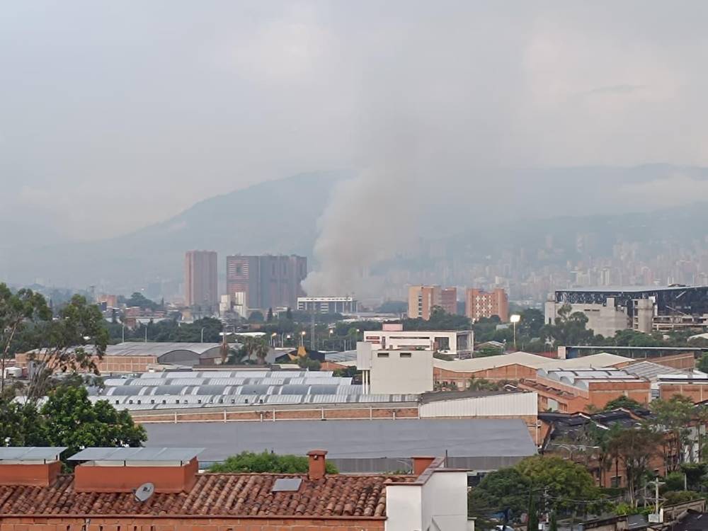 Vista desde Sabaneta a las 5:55 de la tarde. FOTO: CRISTIAN VÁSQUEZ
