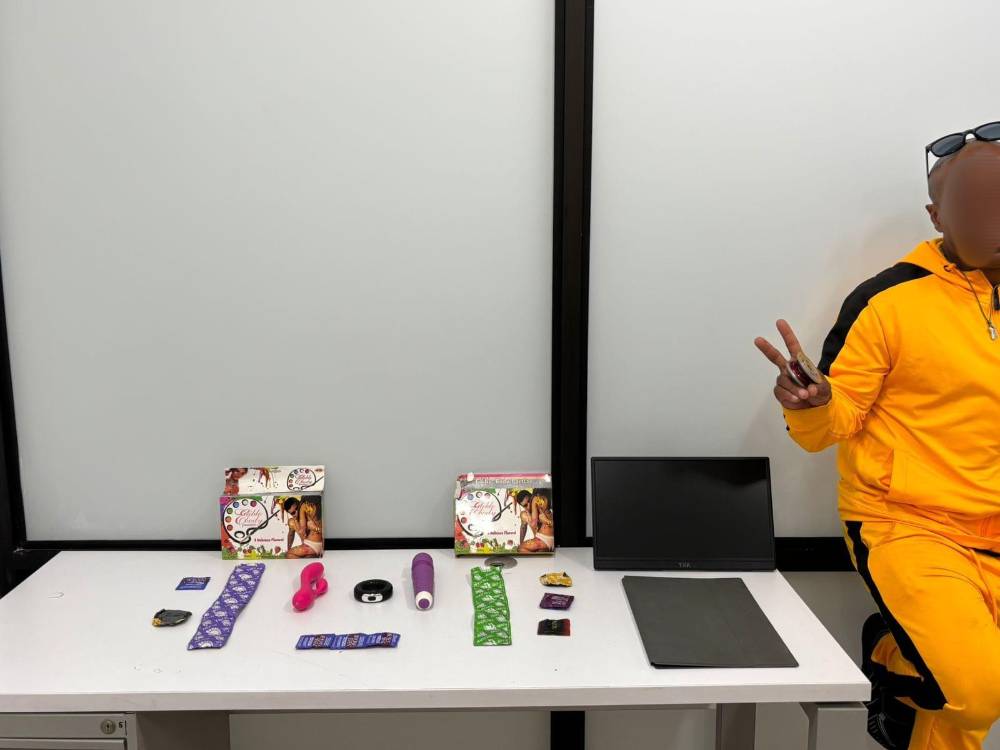 Gringo que causó problemas al ingresar a Colombia. FOTO: MIGRACIÓN COLOMBIA