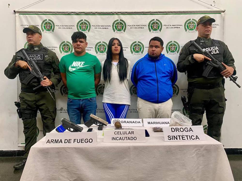 De izquierda a derecha: alias Toro, Gallega y el Gordo. <b><span class=mln_small-caps_mln>/FOTO: POLICÍA NACIONAL</span></b>