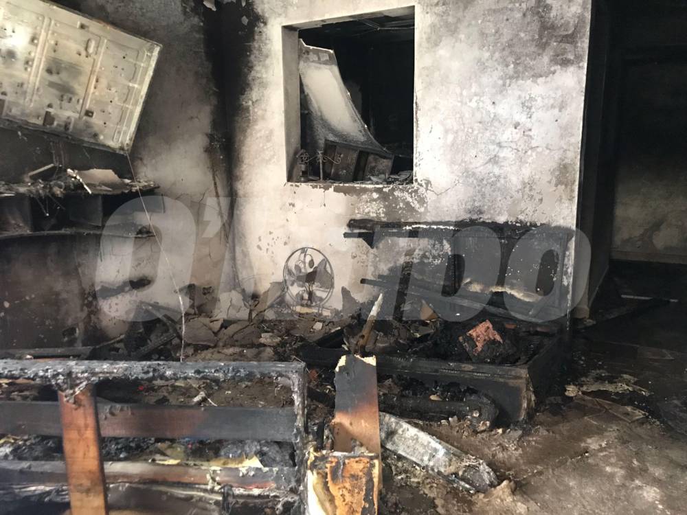 Así quedó la casa tras el incendio. FOTO: LAURA ROSA JIMÉNEZ VALENCIA