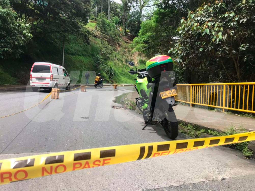 Tras una persecución, en este punto cayó herido uno de los delincuentes y el otro fue golpeado por la comunidad. <b><span class=mln_small-caps_mln>/FOTO: LAURA ROSA JIMÉNEZ VALENCIA</span></b>