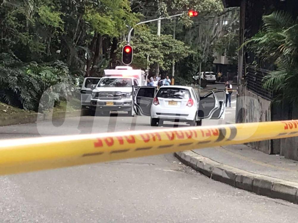 La Sijín de la Policía se encargó de las labores judiciales en el lugar. <b><span class=mln_small-caps_mln>/FOTO: LAURA ROSA JIMÉNEZ VALENCIA</span></b>