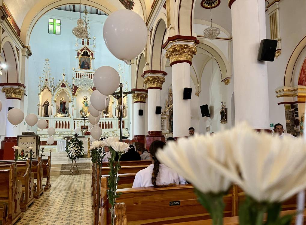 Eucaristía en Buriticá. FOTO: MANUEL SALDARRIAGA