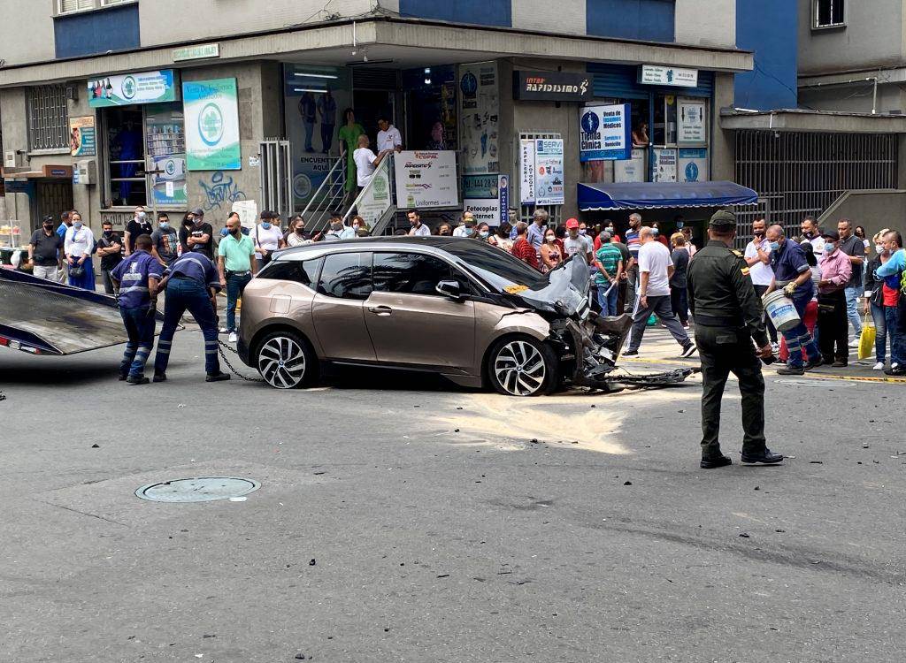 Así quedó el carro de la mujer condenada. /FOTO: ARCHIVO