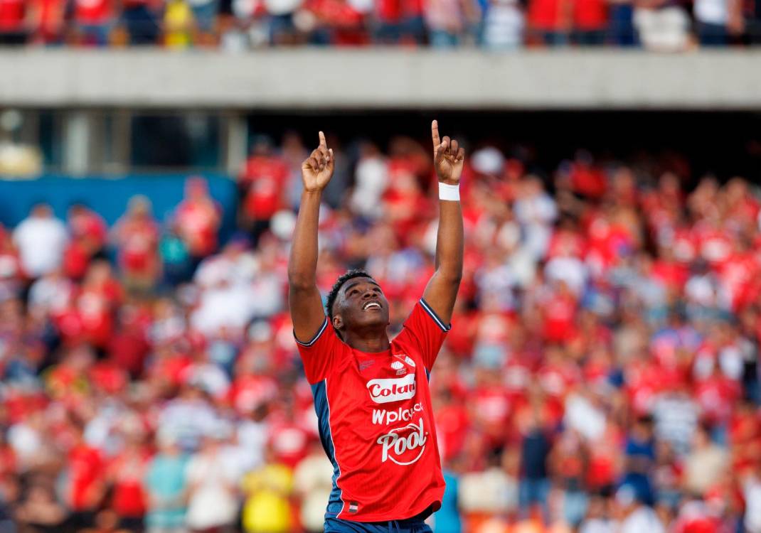 John Montaño sigue enganchado con el gol, este domingo volvió a reportarse con un nuevo tanto y ya suma tres anotaciones con el Rojo en la Liga. FOTO: CAMILO SUÁREZ