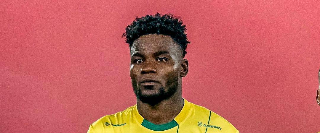 Carlos Romaña. / FOTO: @CARLOSRMENA99