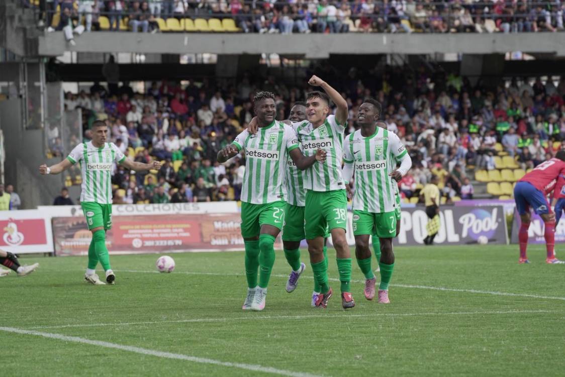 Celebración del gol de Dairon Asprilla. <b><span class=mln_small-caps_mln>/ FOTO: CORTESÍA ATLÉTICO NACIONAL.</span></b>
