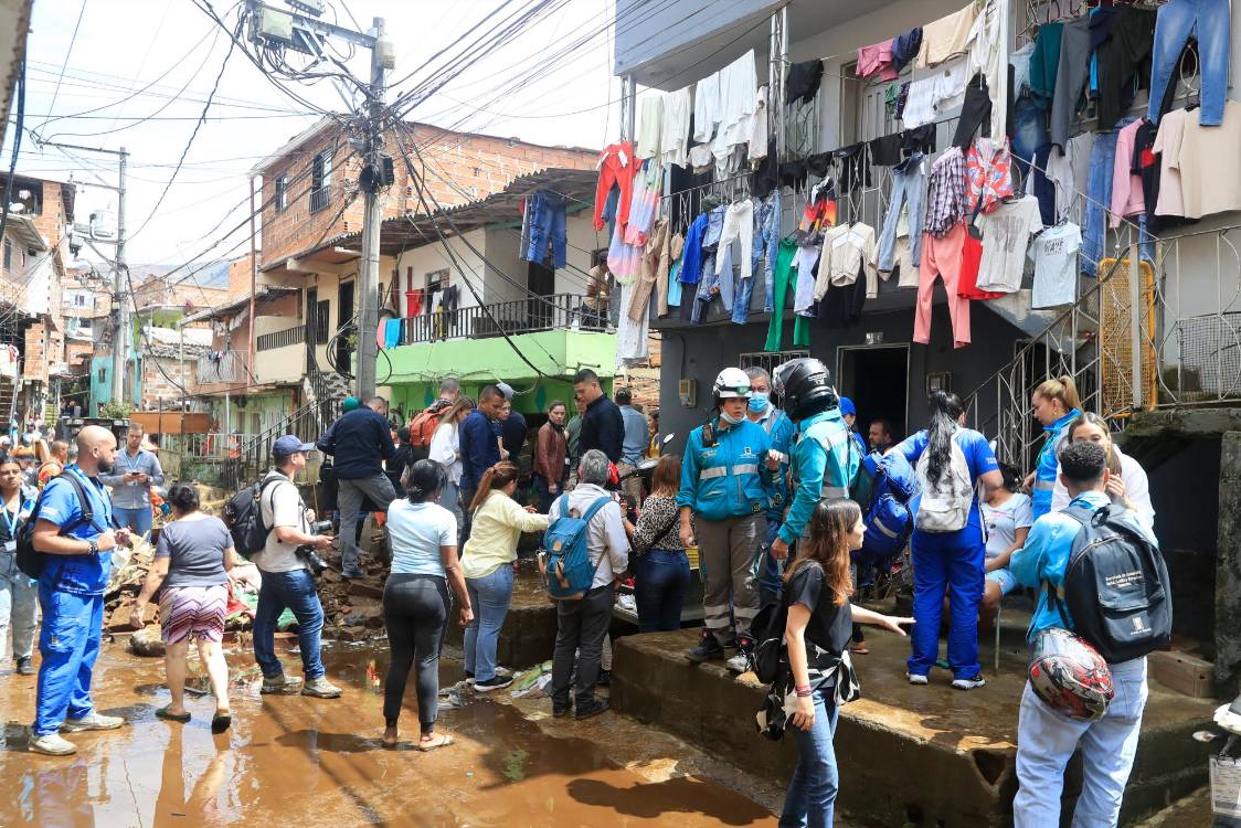 Así estaba esta mañana el lugar de la emergencia. /FOTO: JAIME PÉREZ MUNÉVAR