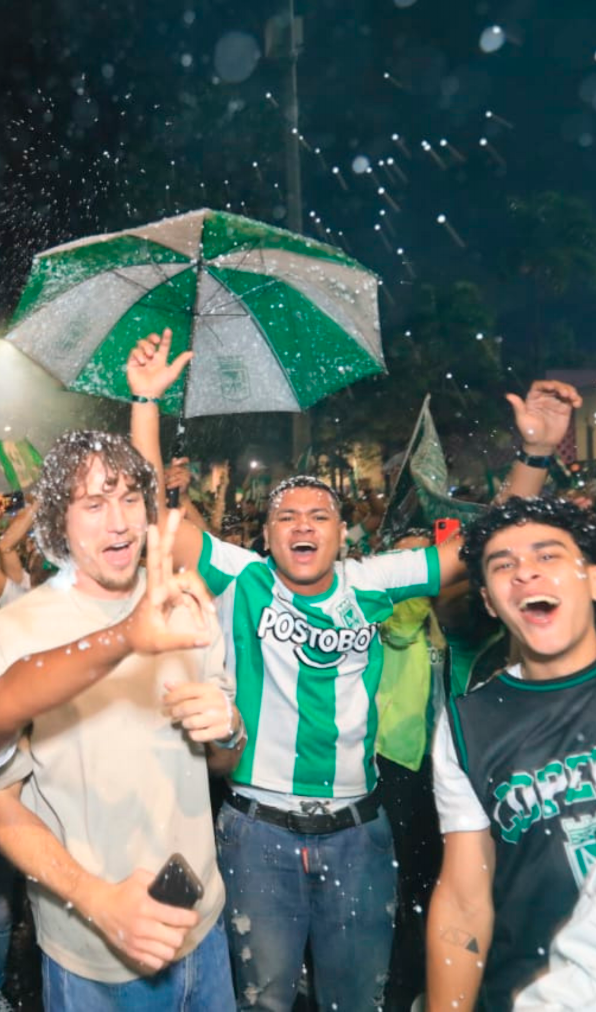 EN IMÁGENES: ¡Explosión de júbilo en Medellín! Nacional, adelantó el traído con la estrella 18
