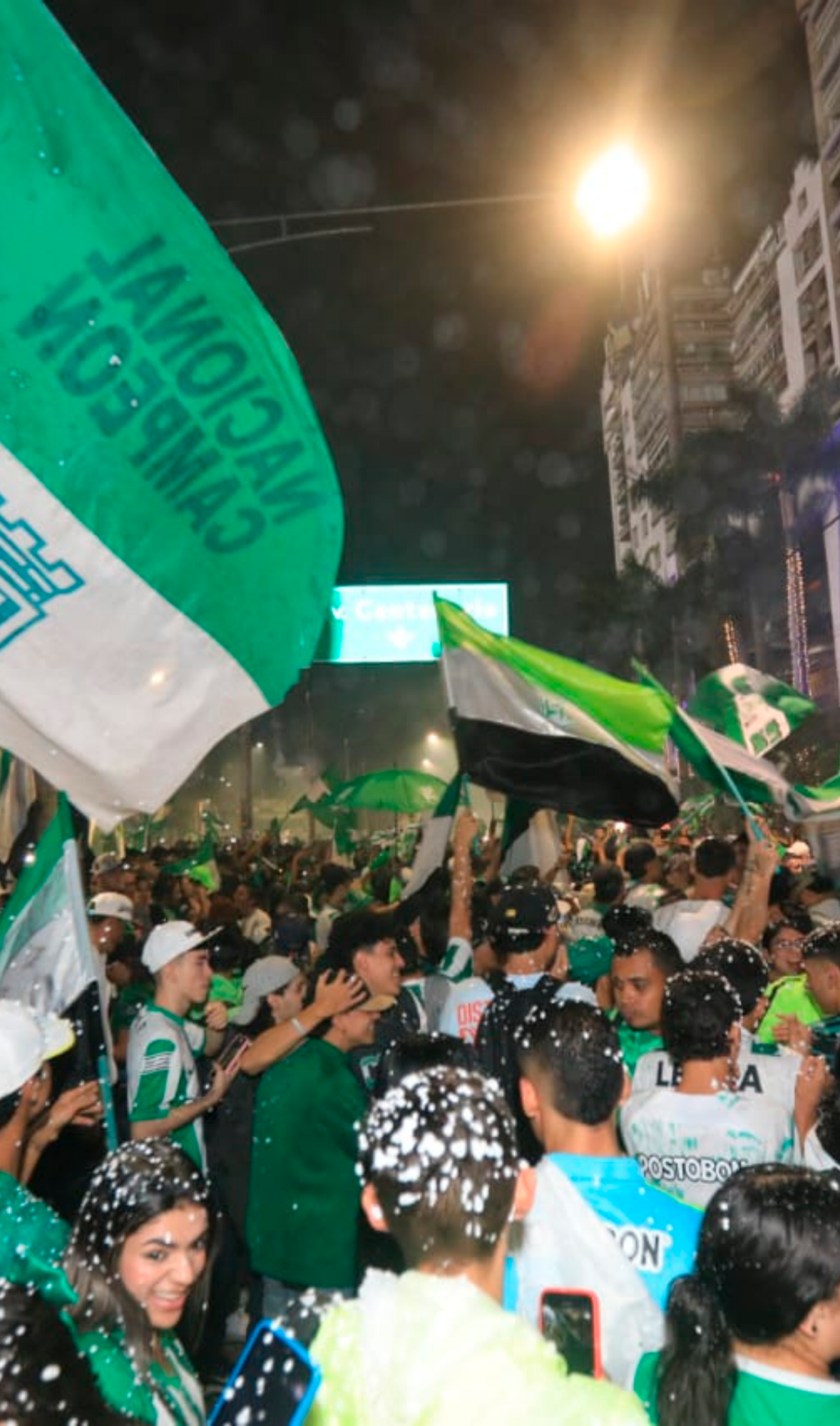 EN IMÁGENES: ¡Explosión de júbilo en Medellín! Nacional, adelantó el traído con la estrella 18