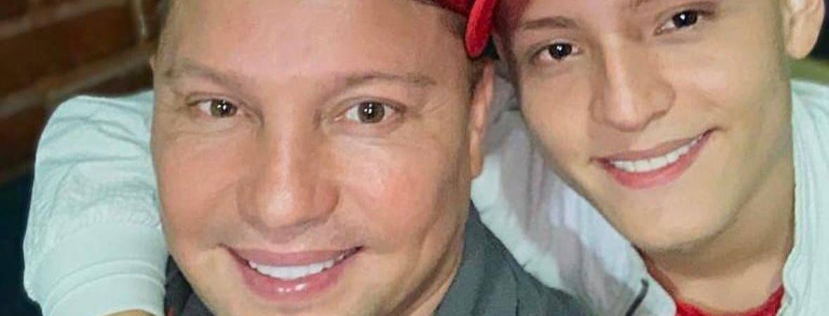 Giovanny Ayala con su hijo Miguel Ayala. / FOTO: REDES SOCIALES DE MIGUEL AYALA