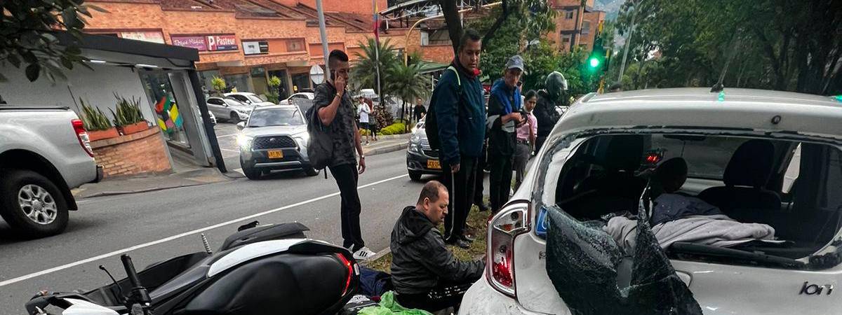 EN FOTOS: Accidente en Envigado, su pareja falleció, pero él se salvó 