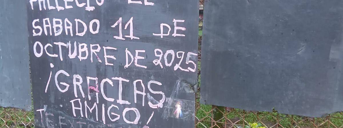 Sus tableros amanecieron dando la triste noticia de su muerte. /FOTO: CORTESÍA