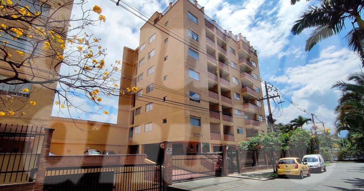 En este edificio ubicado en la calle 31A con carrera 69, en Belén Rosales, encontraron muerto y con signos de violencia a Hugo Alexánder Ramírez Carmona. /FOTO: ANDRÉS GARCÍA HERNÁNDEZ