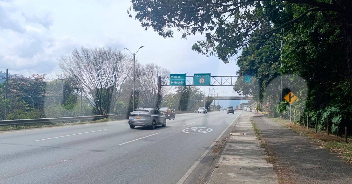 En este sector, cerca al peaje El Trapiche, en Copacabana, ocurrió el homicidio. /FOTO: ALEJANDRA MORALES