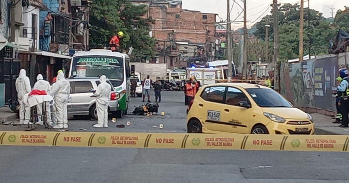 Accidente mortal en Villa Niza, en la vía Zamora. FOTO: CORTESÍA