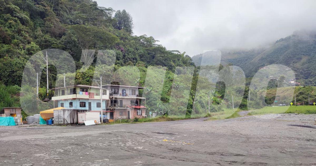 Paradero Restaurante Donde Alonso. FOTO: ANDRÉS FERNANDO GARCÍA