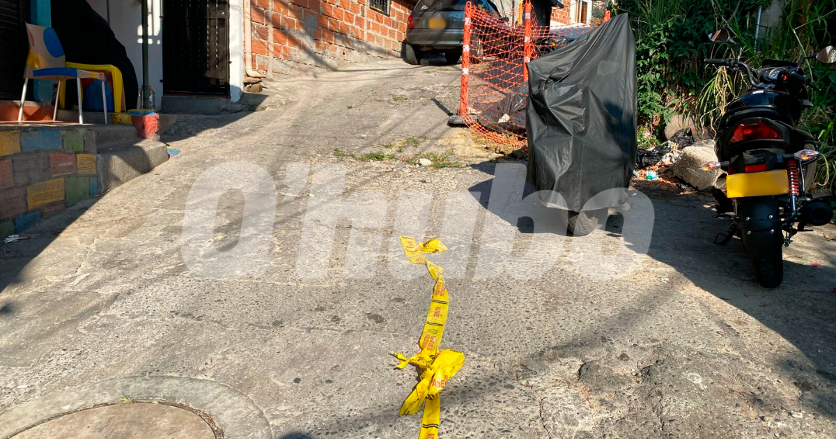 Este es el cruce de la carrera 102B con la calle 48D, donde ocurrió el crimen. /FOTO: ANDRÉS FELIPE OSORIO GARCÍA