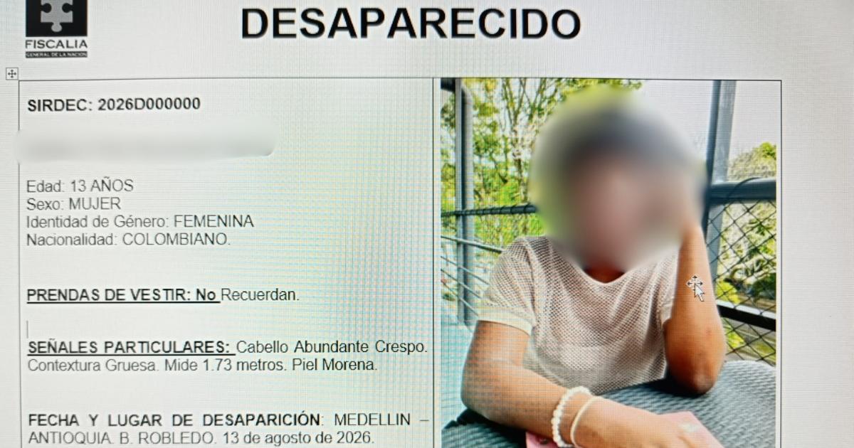 <span class=mln_uppercase_mln>Ficha</span><b><span class=mln_uppercase_mln> de desaparición de la menor. FOTO: CORTESÍA </span></b>