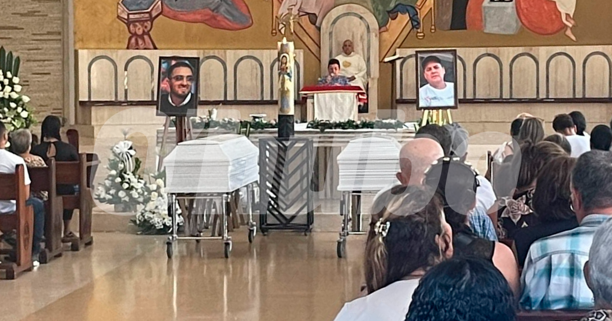 Así fue la despedida de Miguel Ángel y de José Miguel. /FOTO: CORTESÍA