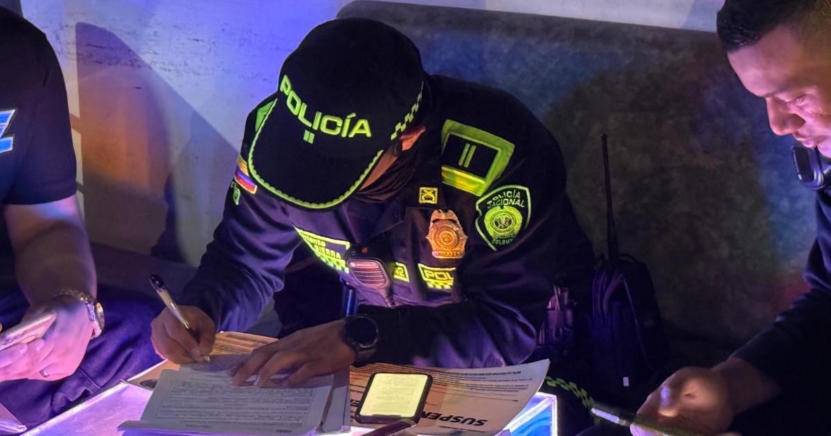 En los operativos se impusieron varios comparendos. <b><span class=mln_small-caps_mln>/FOTO: POLICÍA NACIONAL</span></b>