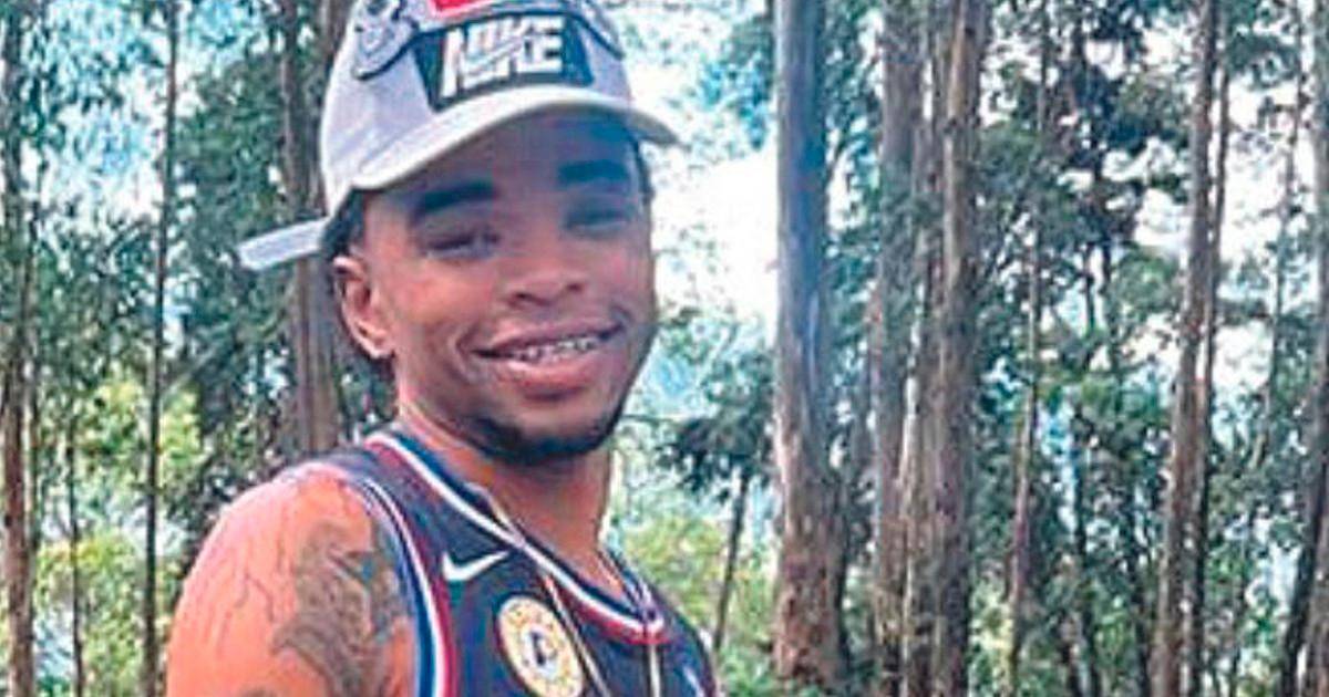 Él era Julián Hinestroza, quien habría sido asesinado por su padre en Manrique. /FOTO: CORTESÍA.