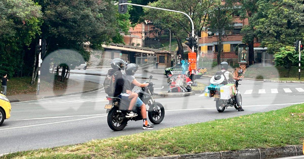 En este sector de la calle 76 con carrera 80, cerca a la iglesia Santo Tomás, ocurrió la riña fatal. /FOTO: ANDRÉS FELIPE OSORIO GARCÍA