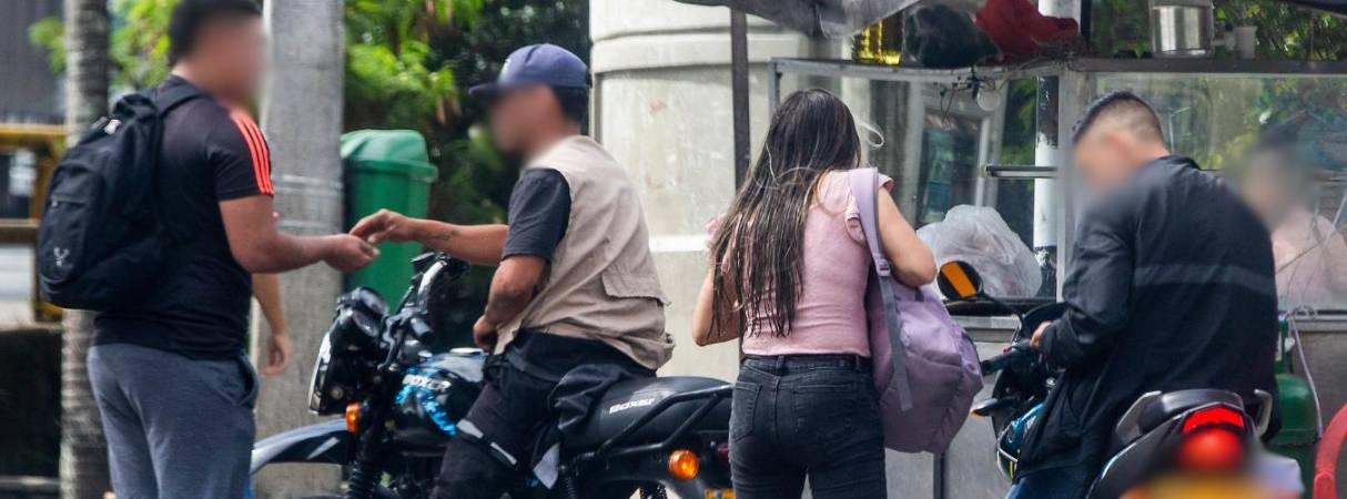 Servicios por aplicativos en moto. /FOTO: JULIO HERRERA