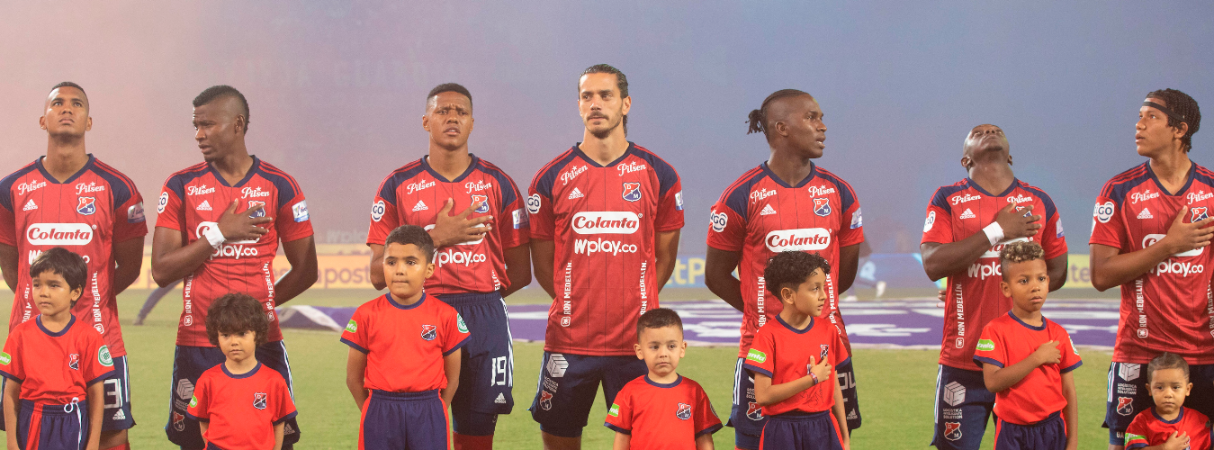 Los jugadores del DIM anhelan dar la vuelta olímpica en el Atanasio, delante de sus hinchas. / FOTO: ESNEYDER GUTIÉRREZ. 