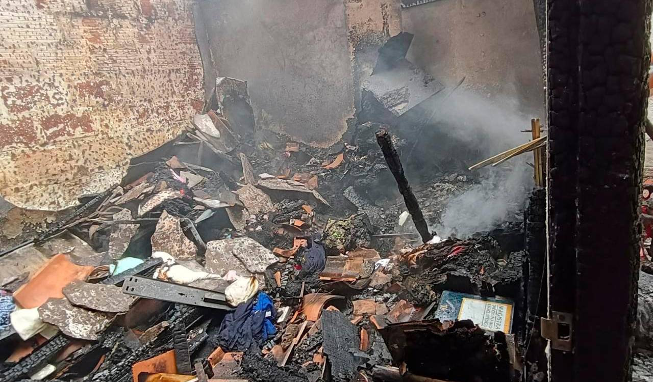 EN IMÁGENES: Incendio en Envigado obligó a evacuación de adultos mayores