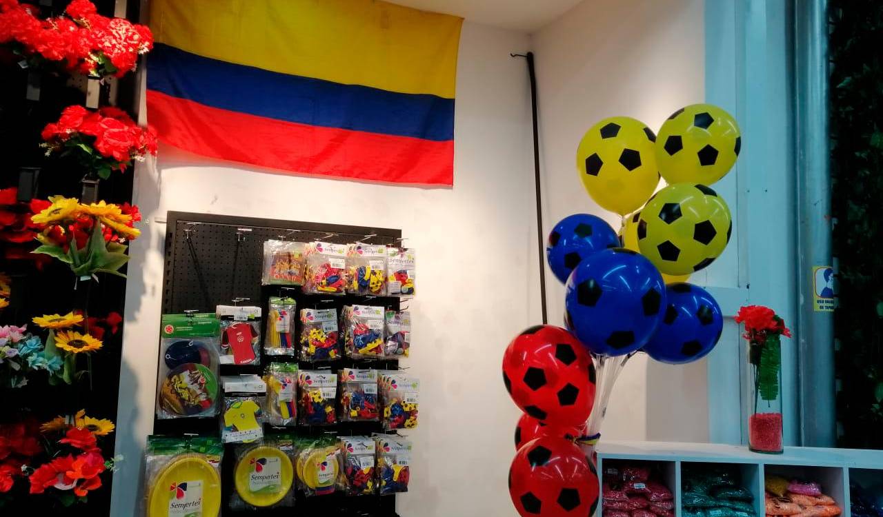 Secciones completas dedicadas a los productos de la Tricolor. /FOTO: SINDY VALLE.