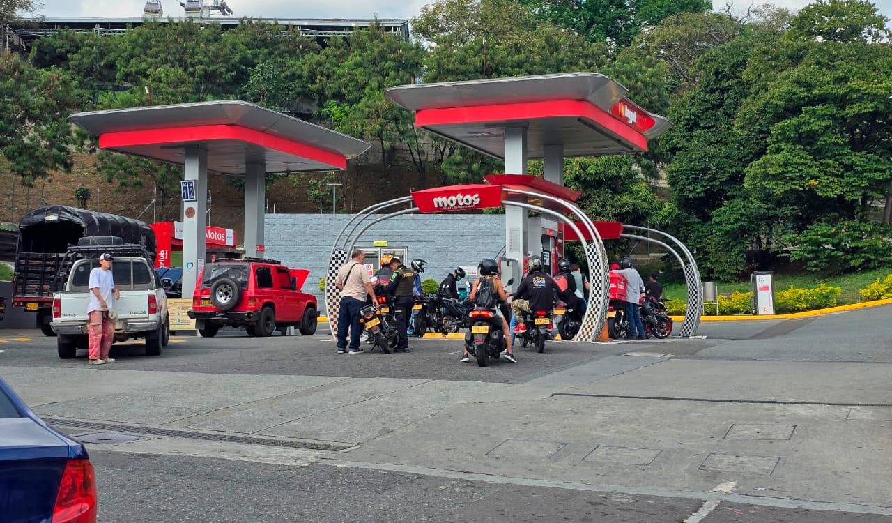 $!Hoy el panorama es distinto y las estaciones de gasolina ya no están en crisis. / FOTO: SANTIAGO OLIVARES TOBÓN