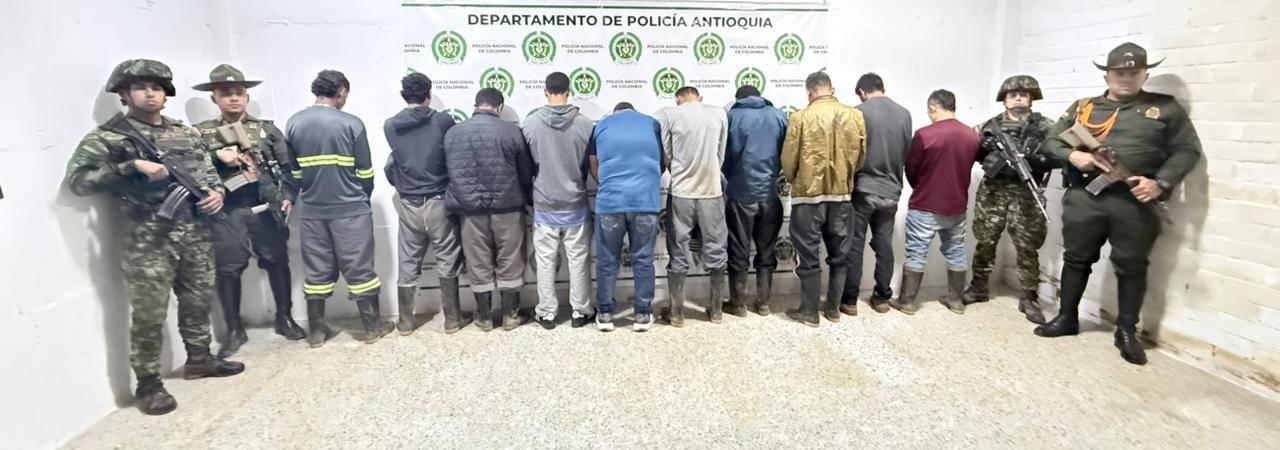 Presentación de las 10 capturas. / FOTO: ALCALDÍA DE SAN CARLOS