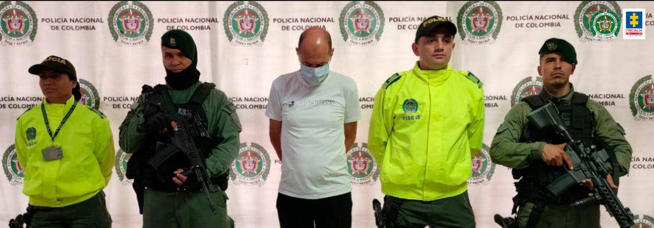 Captura de alias El Flaco, presunto cabecilla de red narcotraficante que enviaba cocaína a Australia. /FOTO: CORTESÍA FISCALÍA 