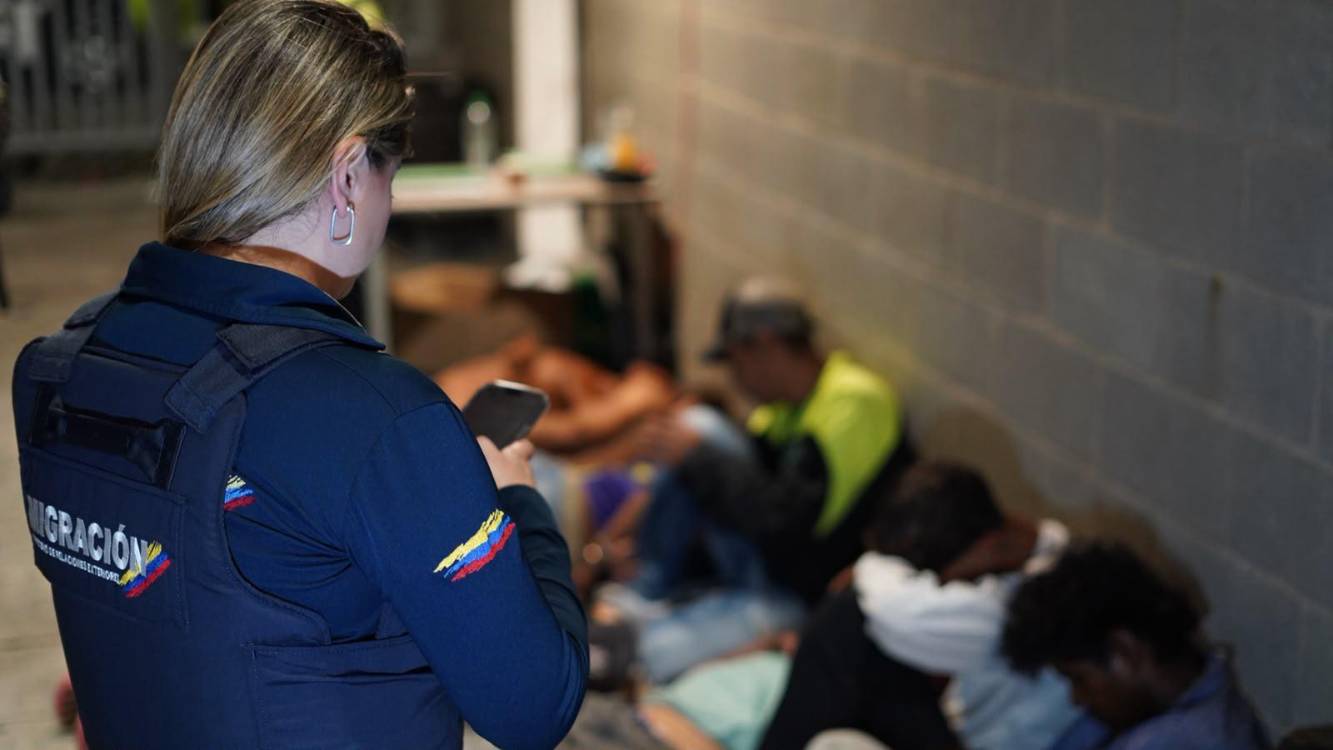 Agentes de Migración Colombia detuvieron a varios extranjeros esta semana. FOTO: MIGRACIÓN COLOMBIA