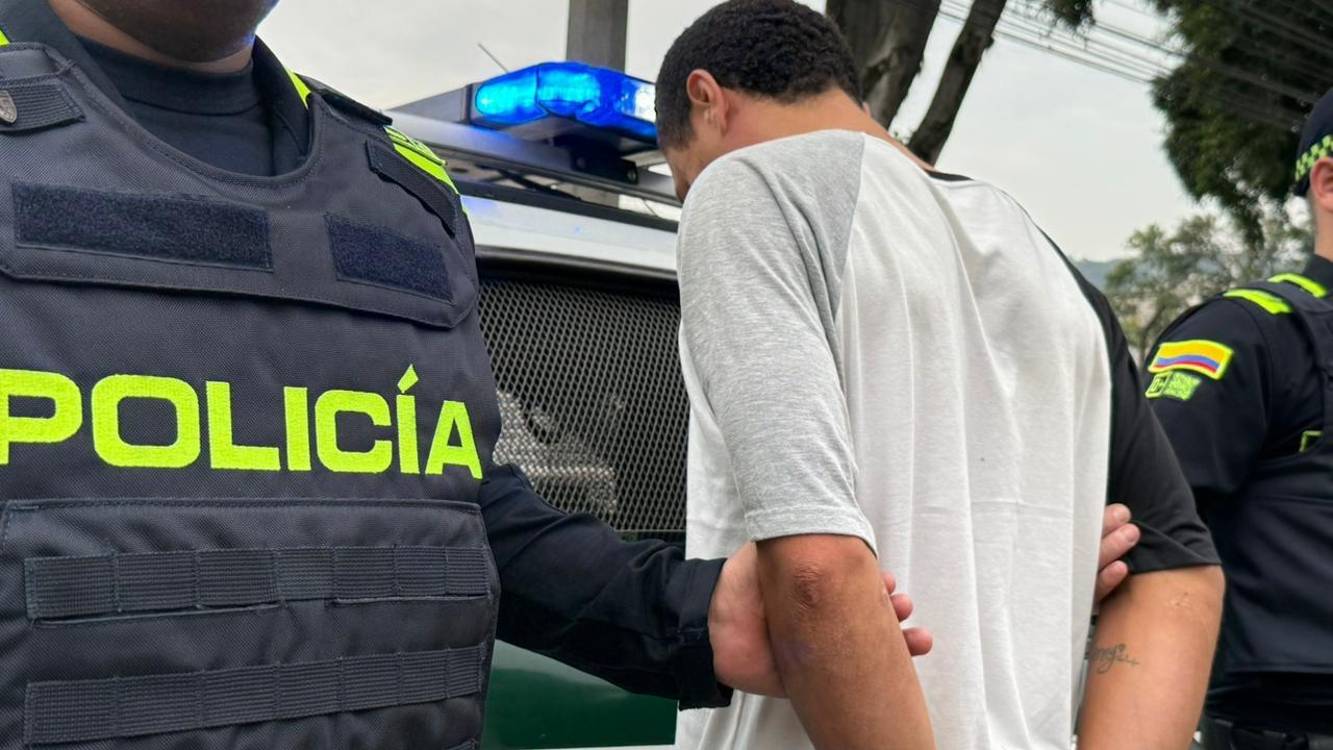 Capturado por violencia intrafamiliar. FOTO: POLICÍA METROPOLITANA