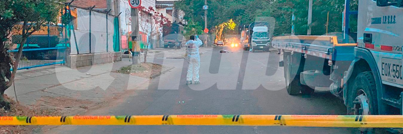 En este sector del Barrio Antioquia quedó tendido y sin vida Alejandro Turizo. /FOTO: ANDRÉS FELIPE OSORIO GARCÍA 