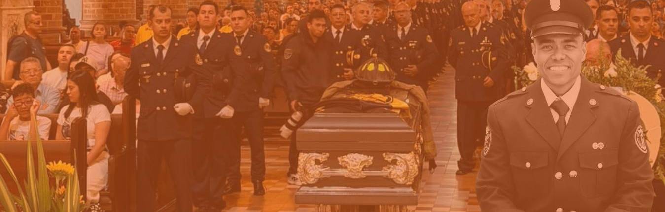 Imagen Bombero Iván Darío Posada - DAGRD (