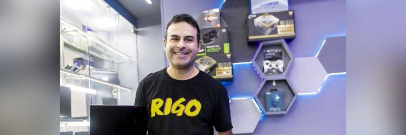 El emprendimiento del actor tiene más de tres años y allí aprovecha para compartir con los seguidores que le compran sus productos. FOTO: ARCHIVO - JAIME PÉREZ MUNÉVAR