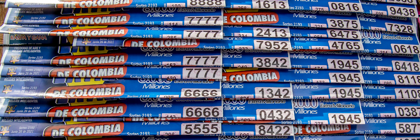 Venta de loterías en Medellín. /FOTO: ARCHIVO