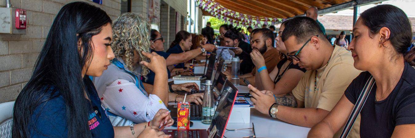 Más de 50 empresas participarán en esta nueva edición del Festival de Oportunidades en Medellín. /FOTO: ALCALDÍA DE MEDELLÍN