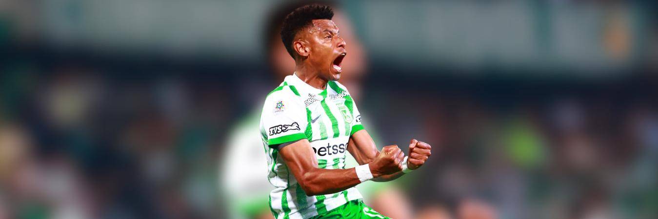 Nacional acudirá a la experiencia de hombres como William Tesillo para tratar de controlar al máximo goleador de Colombia: Dayro Moreno. FOTO: MANUEL SALDARRIAGA QUINTERO