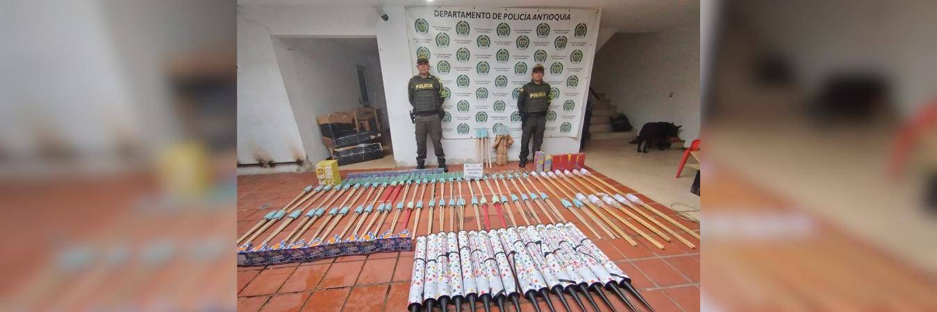 Incautación de pólvora en las vías de Antioquia. FOTO: DEPARTAMENTO DE POLICÍA ANTIOQUIA