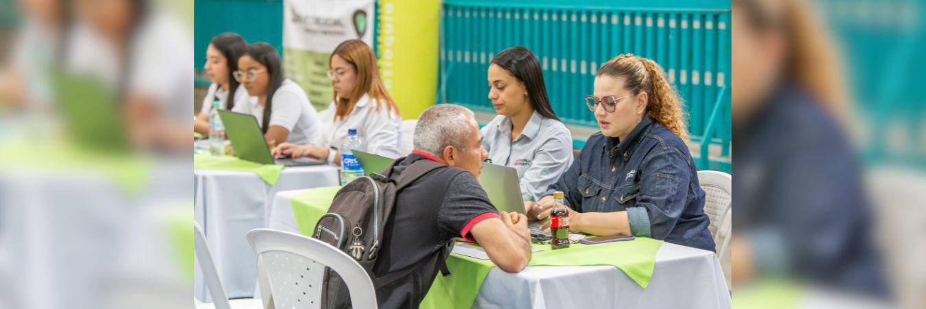 Aproveche esta jornada de empleo para que aplique a las más de 6000 vacantes que están disponibles. /FOTO: CORTESÍA ALCALDÍA CALDAS