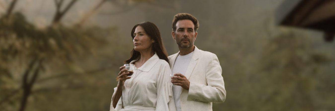 Kathy Sáenz y Sebastián Martínez viven en una finca con el propósito de conectar más con la naturaleza. FOTO: INSTAGRAM @SEBASTIANMARTINEZN