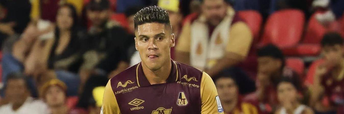 El centrocampista Sebastián Guzmán, actual jugador de Deportes Tolima. FOTO: @_SEBASGUZMAN10